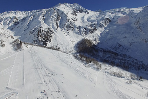 Mont-Blanc glacier - La Vormaine Ski Area - Mont-Blanc Natural Resort